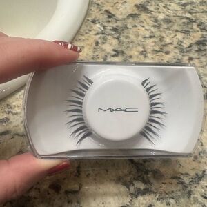 NWT NIB MAC Cosmetics Bold Black Eyelashes